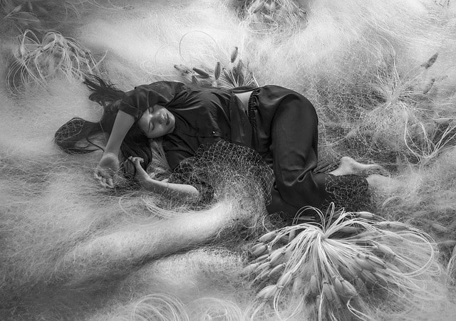 Hat Man: Symptoms and Experiences of Sleep Paralysis Hat Man: Symptoms and Experiences of Sleep Paralysis